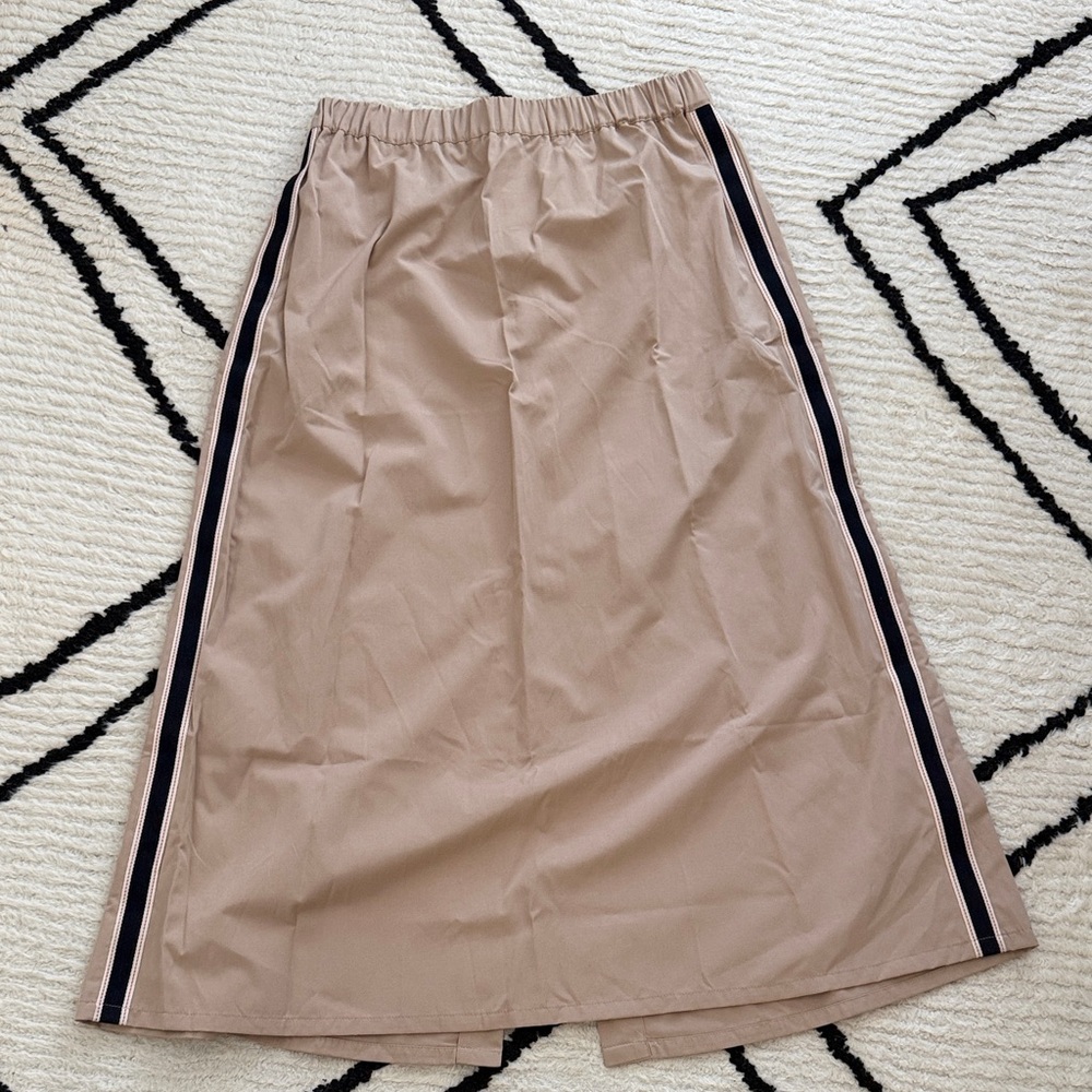 NWT Maeve Sporty Side Striped Pull On Skirt